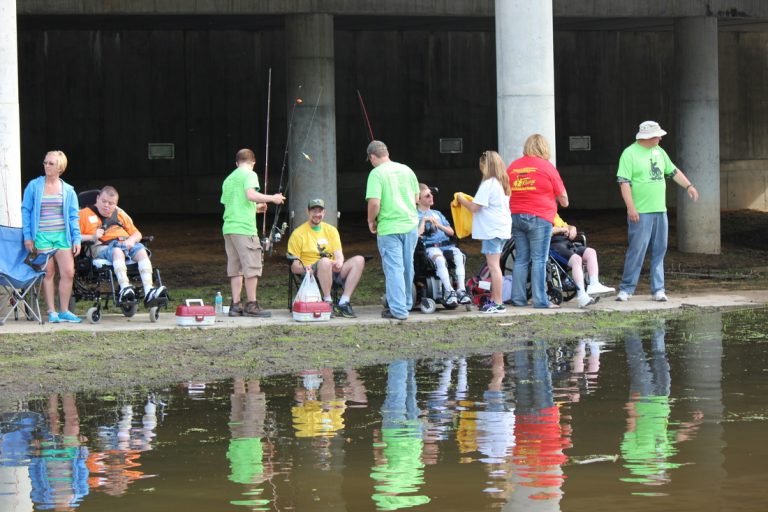 Camanche, IA Fishing Has No Boundaries